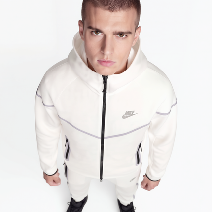 Nike Tech Fleece White Reflective Full Zip Windrunner Tracksuit - DripDrip Balkan