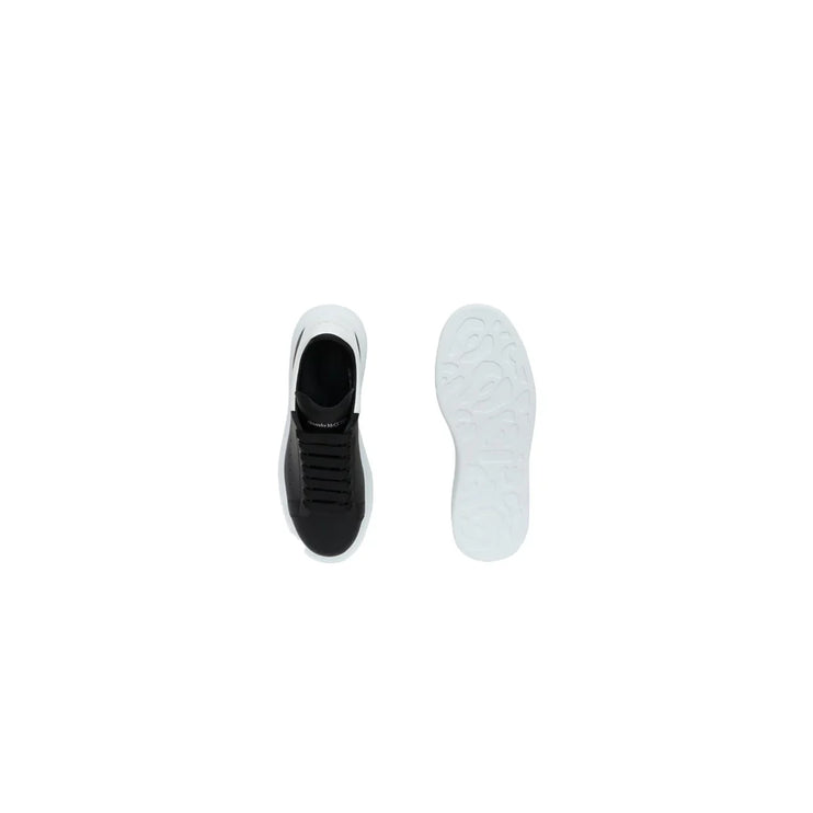 Alexander McQueen oversized black and white - DripDrip Balkan